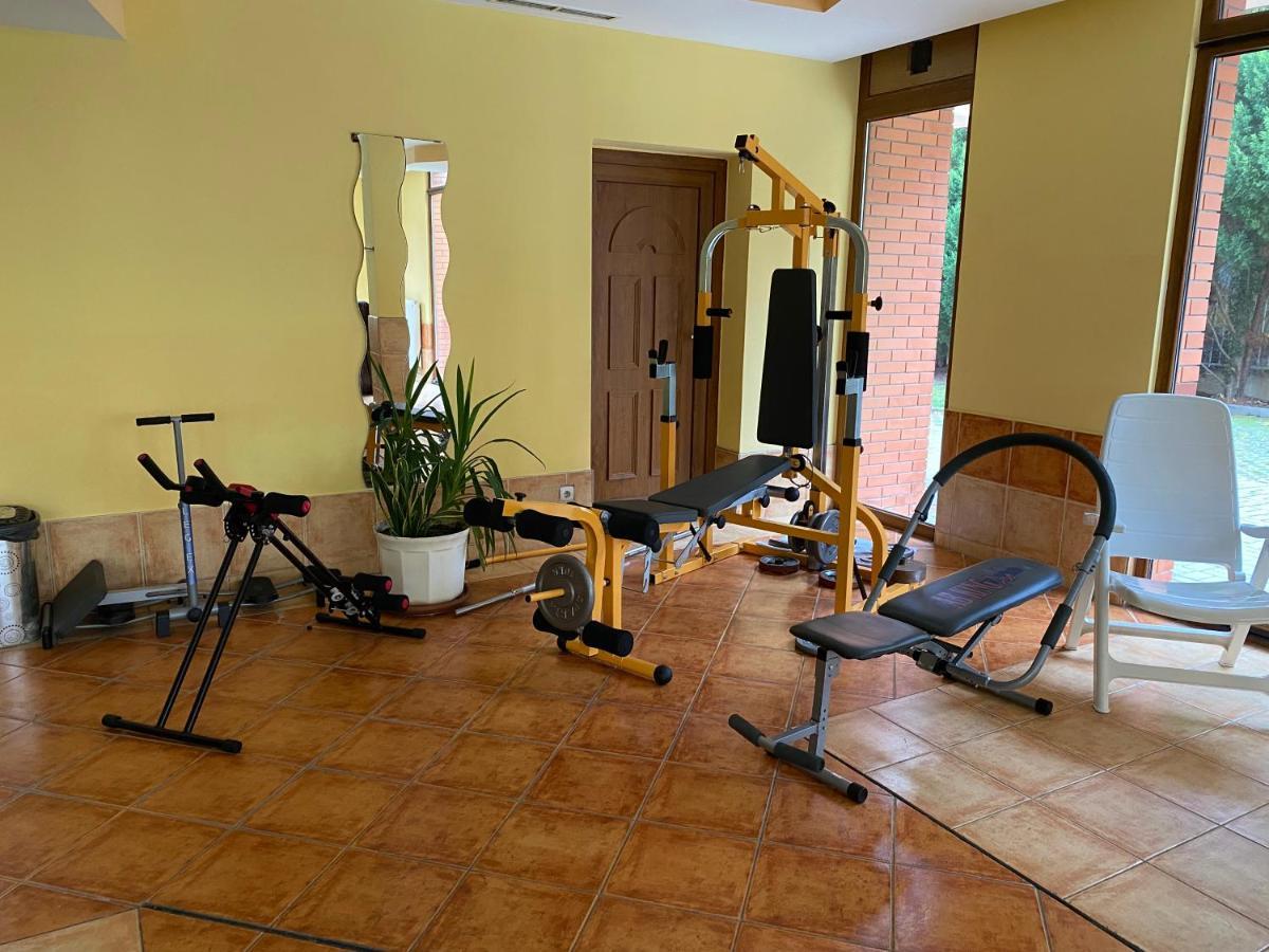 Dorina Wellness Apartman Siofok Ngoại thất bức ảnh