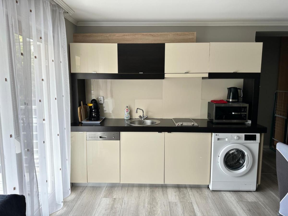 Dorina Wellness Apartman Siofok Ngoại thất bức ảnh